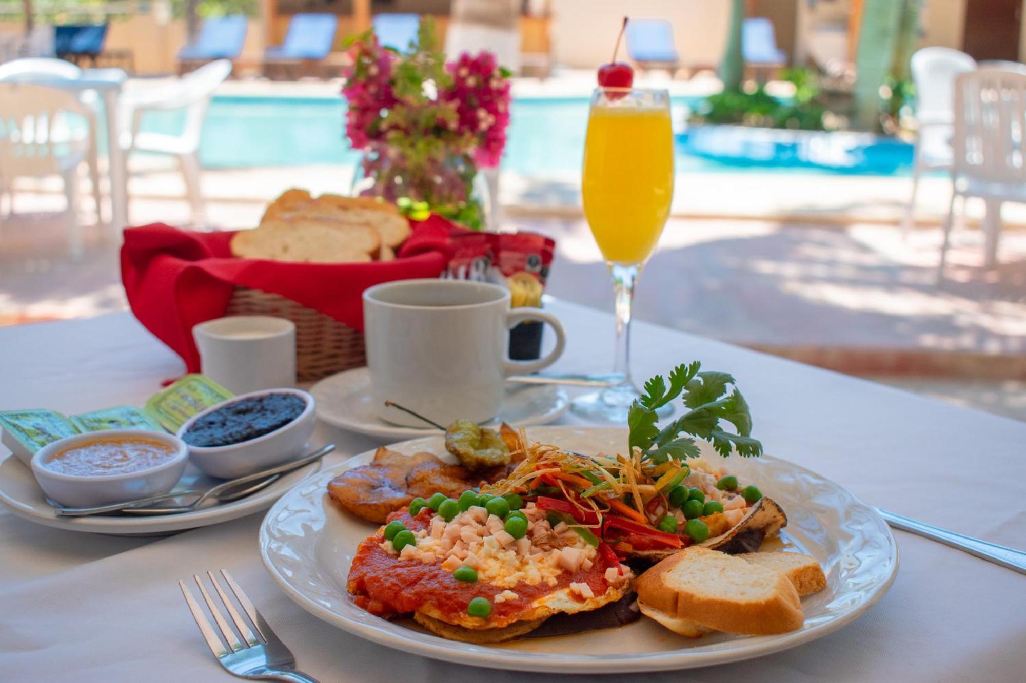 Tecnohotel Beach San Benito 外观 照片